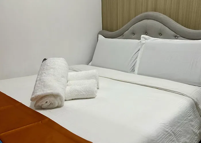 New Oasis Staycation Shore 1 * Manille