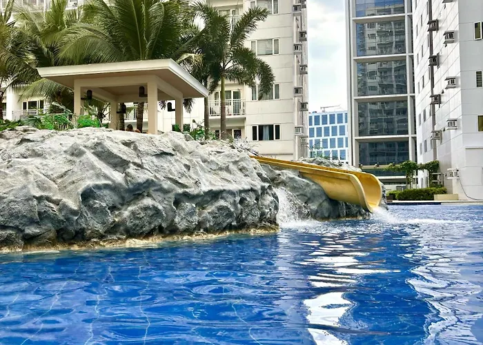New Oasis Staycation Shore 1 * Manille